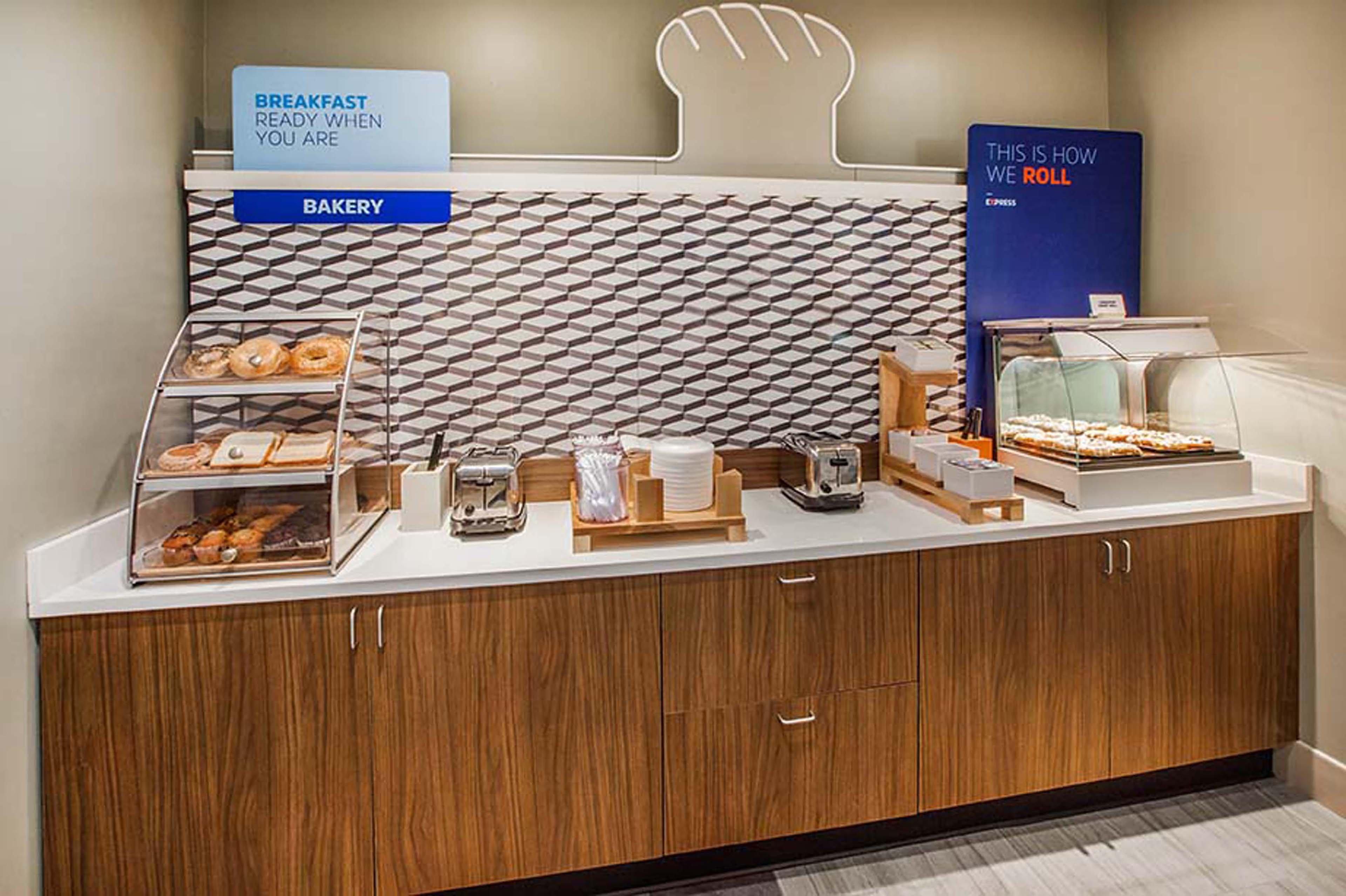 Holiday Inn Express Hotel & Suites Minneapolis-Downtown Convention Center By Ihg Экстерьер фото